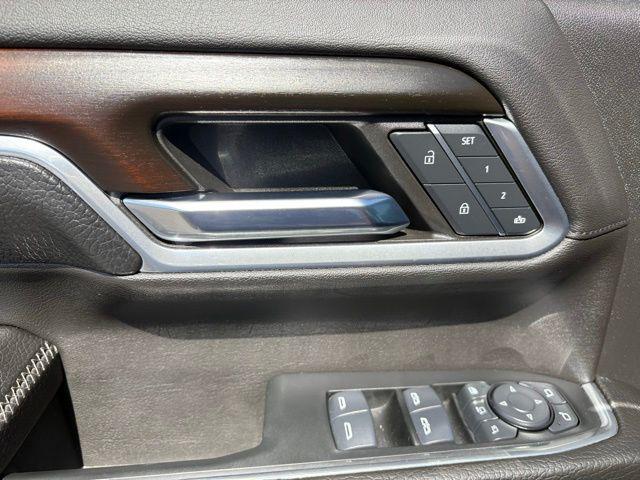 2024 GMC Sierra 2500HD 4WD Crew Cab Standard Bed Denali