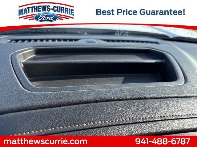 2022 GMC Sierra 3500HD 4WD Crew Cab Standard Bed AT4