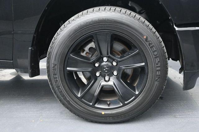 2022 Ram 1500 Big Horn Crew Cab 4x4 5'7" Box