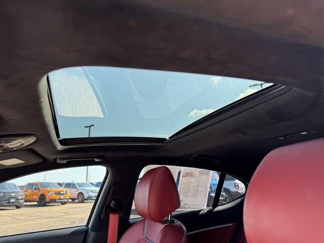 2022 Genesis G70 3.3T RWD Launch Edition