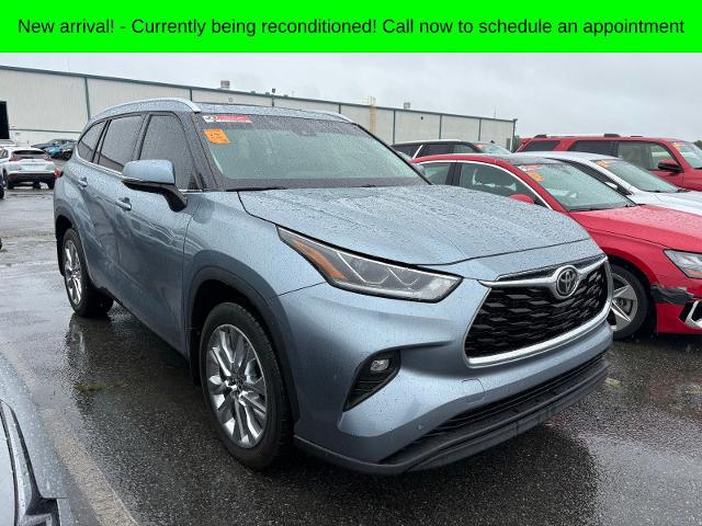 2023 Toyota Highlander Limited for sale in Rutherford College, NC