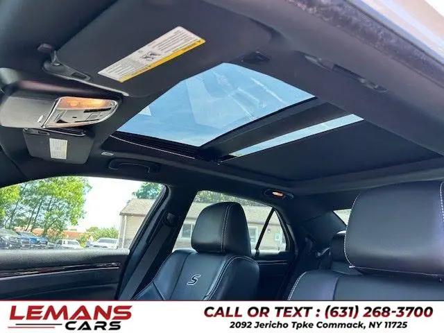 2019 Chrysler 300 300S