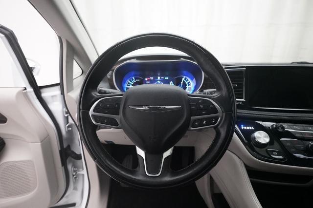 2022 Chrysler Pacifica Hybrid Limited