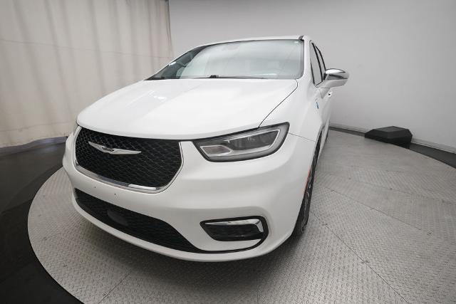 2022 Chrysler Pacifica Hybrid Limited
