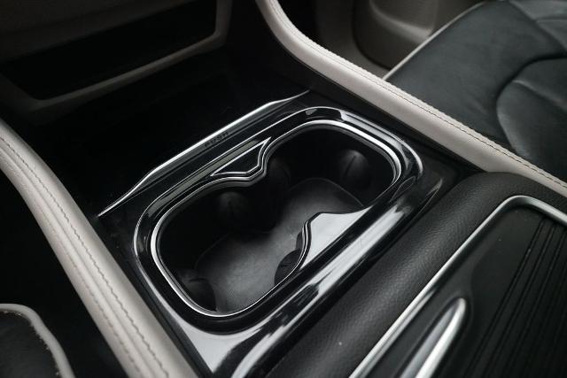 2022 Chrysler Pacifica Hybrid Limited