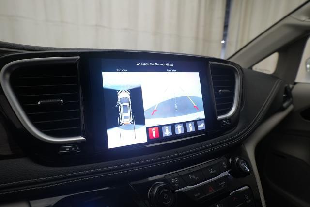 2022 Chrysler Pacifica Hybrid Limited