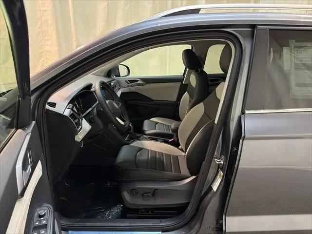2026 Volkswagen Taos SEL