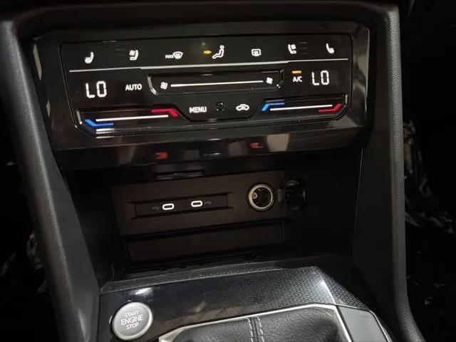 2026 Volkswagen Taos SEL