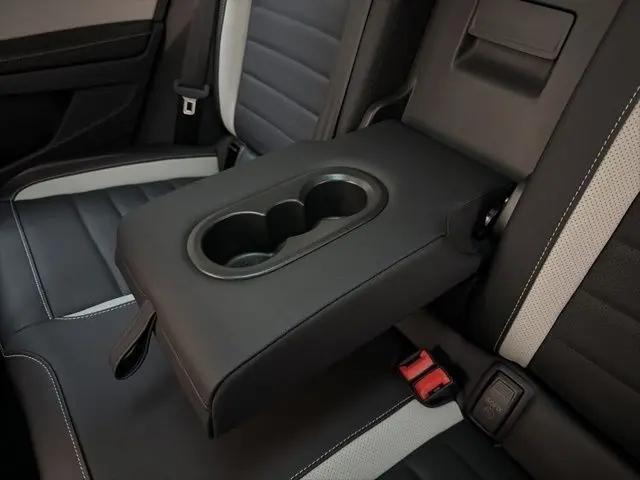 2026 Volkswagen Taos SEL
