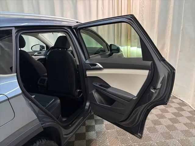 2026 Volkswagen Taos SEL