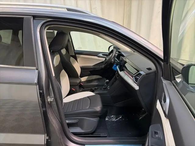 2026 Volkswagen Taos SEL