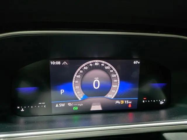 2026 Volkswagen Taos SE Black