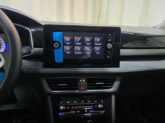2026 Volkswagen Taos SE Black