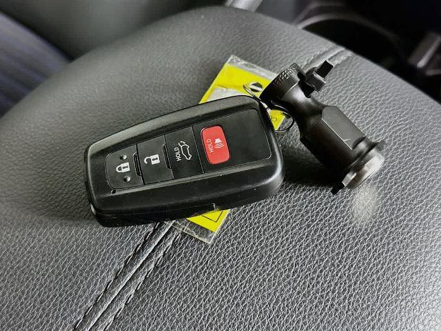 2025 Toyota RAV4 Hybrid XSE