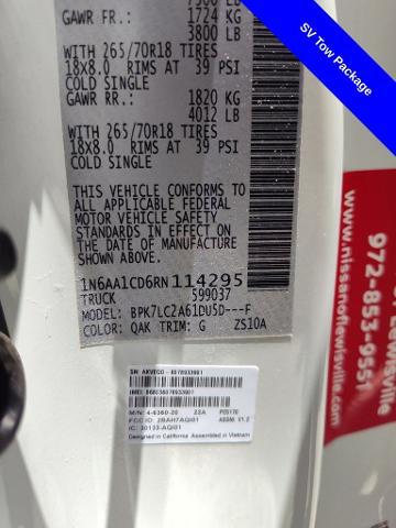 2024 Nissan Titan Crew Cab SV 4x4