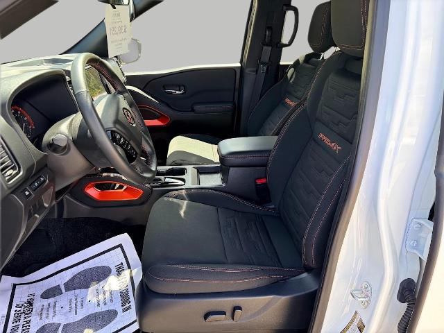 2024 Nissan Frontier Crew Cab PRO-4X 4x4