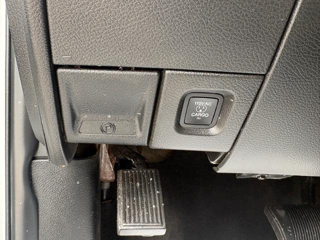 2023 Ram 2500 Big Horn Crew Cab 4x4 64 Box
