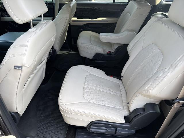 2022 Ford Expedition Platinum MAX