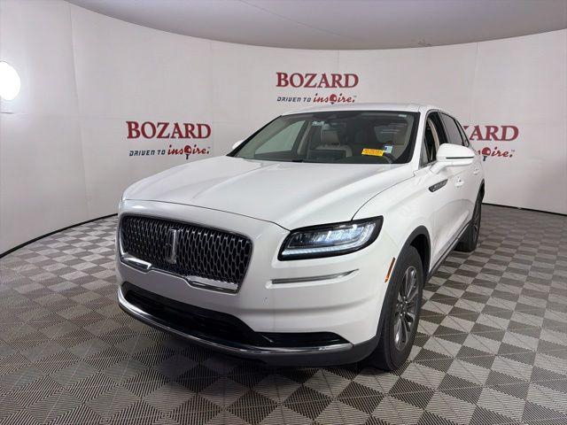 2022 Lincoln Nautilus Standard