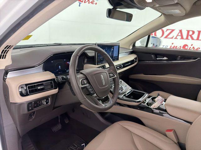 2022 Lincoln Nautilus Standard