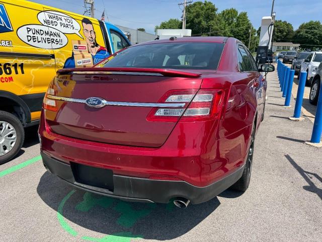 2016 Ford Taurus SHO