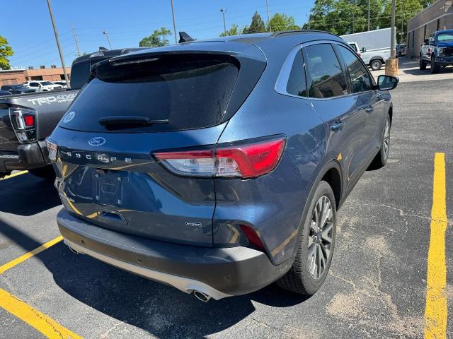 2020 Ford Escape Titanium Hybrid