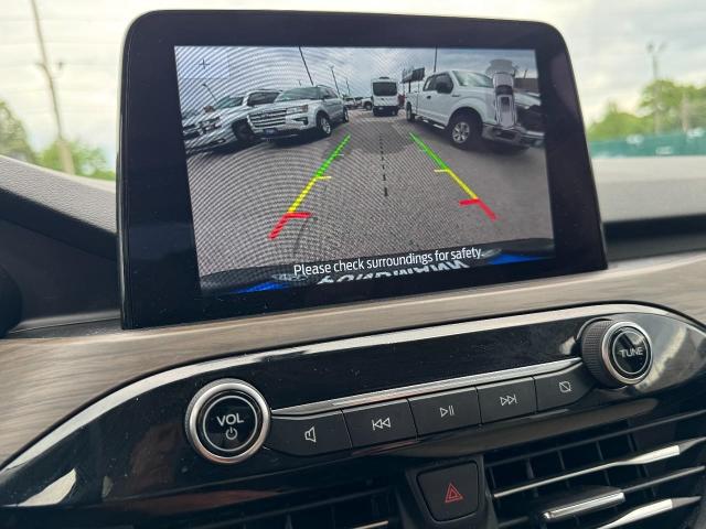 2020 Ford Escape Titanium Hybrid