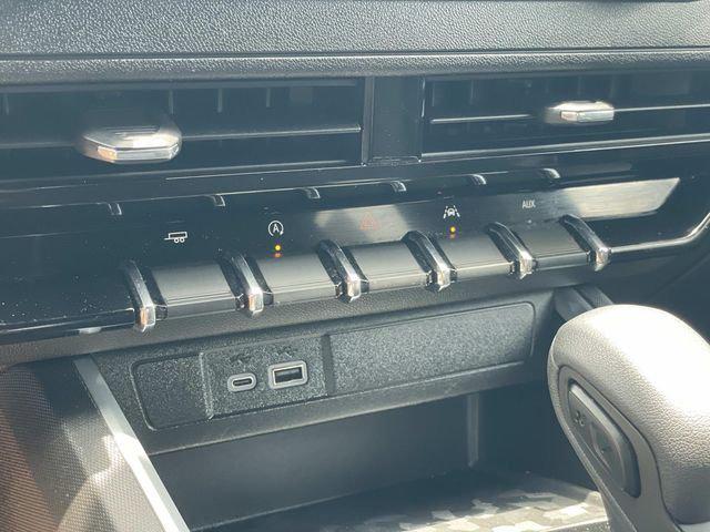 2023 Chevrolet Colorado 2WD Crew Cab Short Box WT