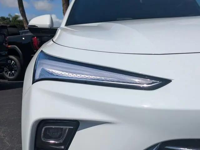 2026 Buick NV Preferred FWD