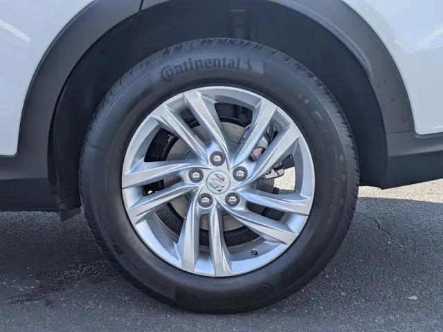 2026 Buick NV Preferred FWD