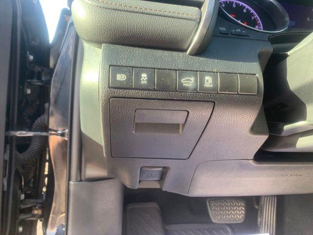 2019 Toyota Camry XLE
