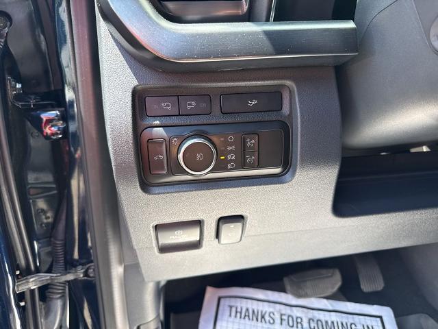 2023 Ford F-350 LARIAT