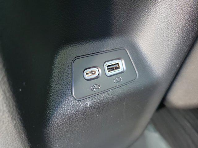 2023 Buick Envision Essence AWD