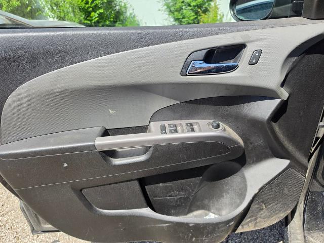2019 Chevrolet Sonic Premier Auto