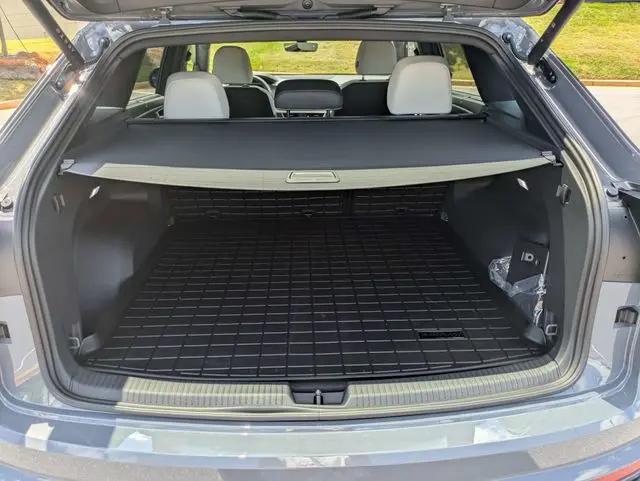 2026 Volkswagen Atlas Cross Sport SEL Premium R-Line