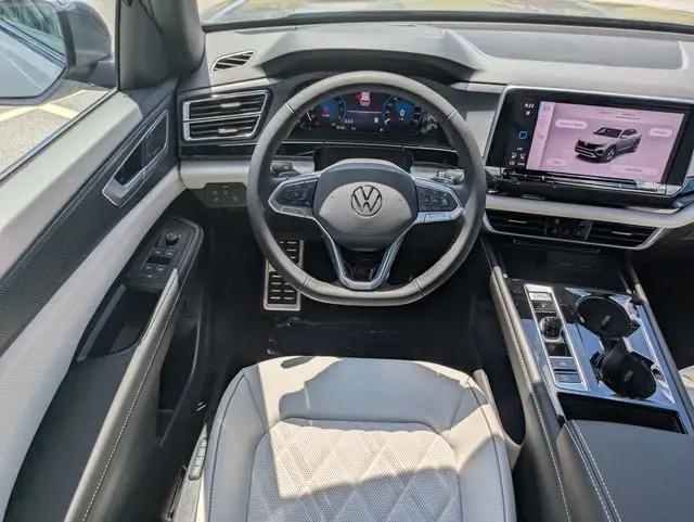 2026 Volkswagen Atlas Cross Sport SEL Premium R-Line