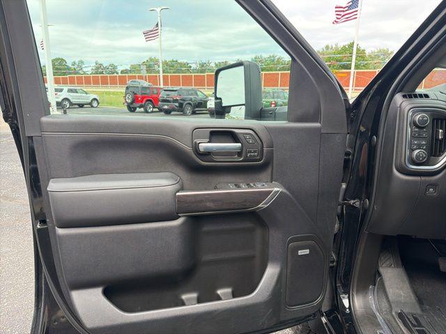 2021 Chevrolet Silverado 2500HD 4WD Crew Cab Standard Bed LTZ