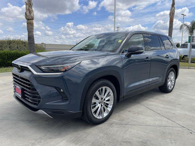 2024 Toyota Grand Highlander Platinum for sale in Hanford, CA