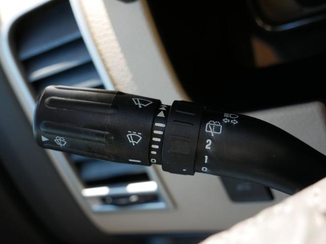 2010 Lincoln MKX Base