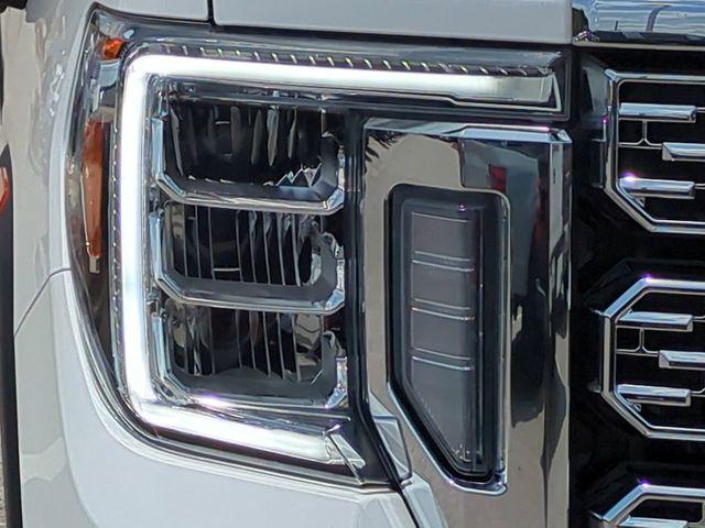 2022 GMC Sierra 2500HD 4WD Crew Cab Standard Bed Denali