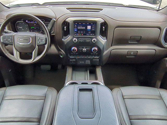 2022 GMC Sierra 2500HD 4WD Crew Cab Standard Bed Denali