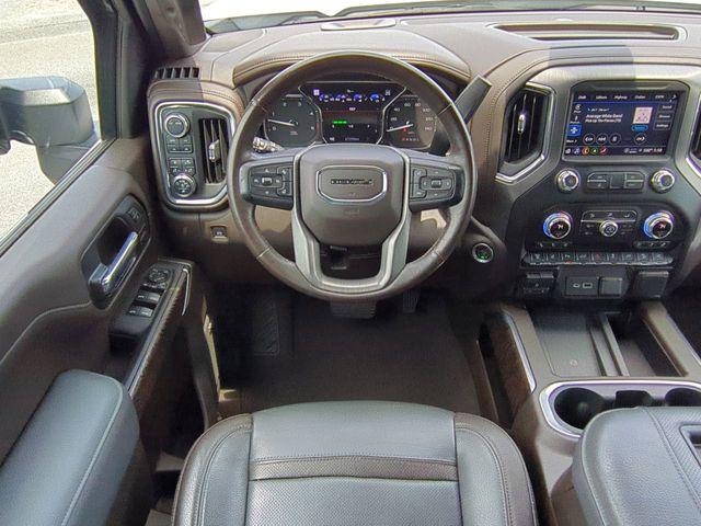 2022 GMC Sierra 2500HD 4WD Crew Cab Standard Bed Denali