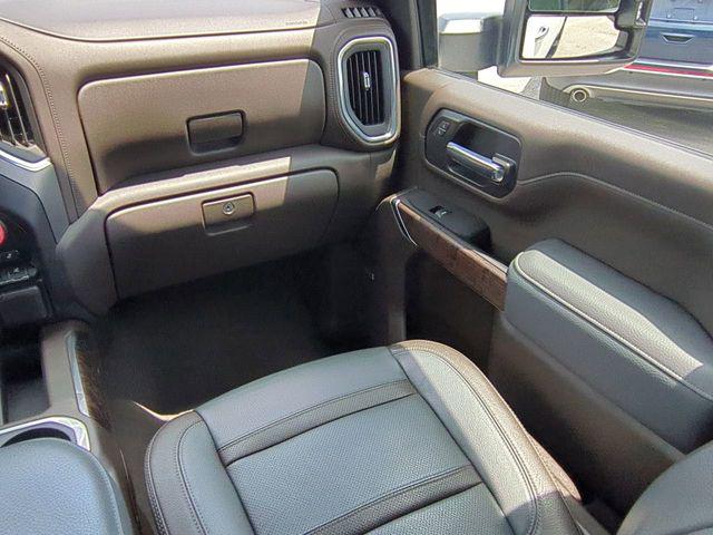 2022 GMC Sierra 2500HD 4WD Crew Cab Standard Bed Denali