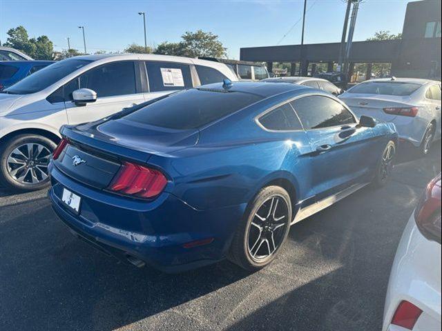 2022 Ford Mustang EcoBoost Fastback