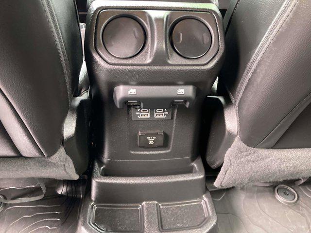 2022 Jeep Wrangler Unlimited Sahara 4x4