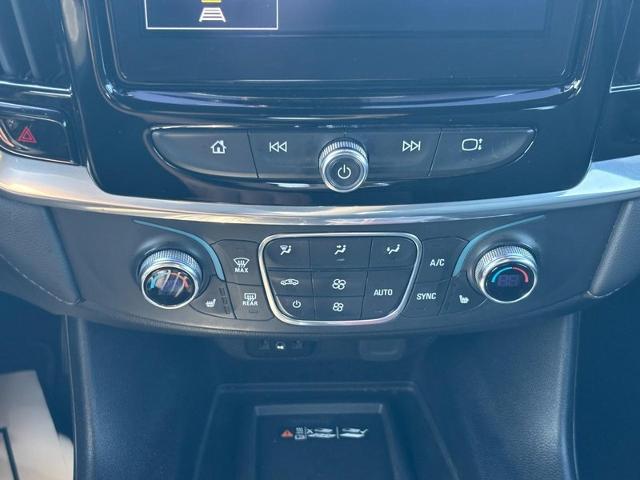2022 Chevrolet Traverse FWD LT Cloth