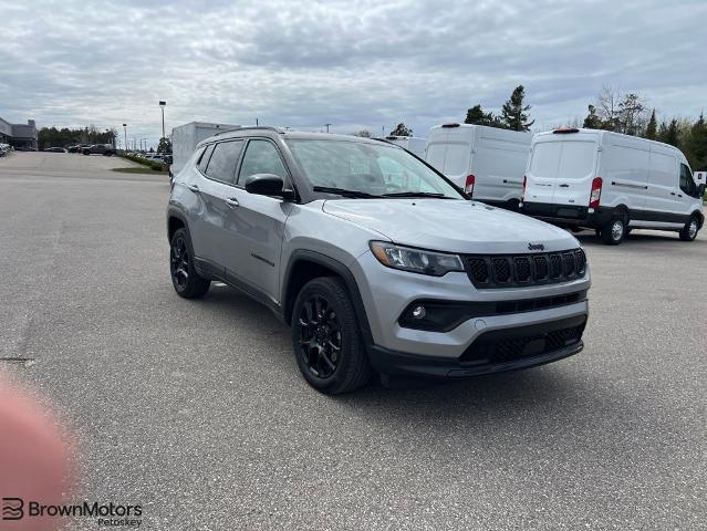 2023 Jeep Compass Altitude 4x4 for sale in Petoskey, MI