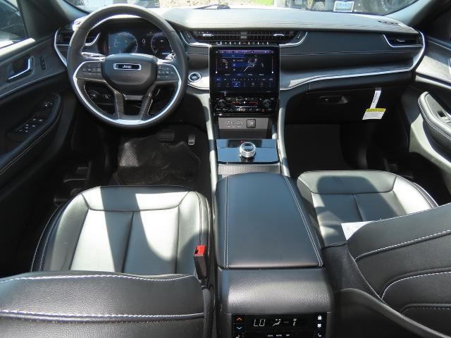 2024 Jeep Grand Cherokee L Limited 4x2