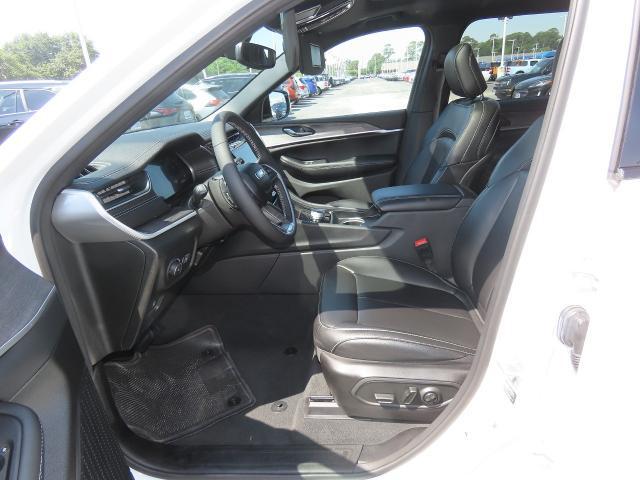 2024 Jeep Grand Cherokee L Limited 4x2