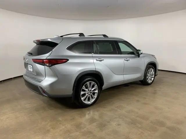 2020 Toyota Highlander Limited